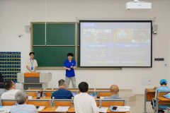 持续深化教育讲授